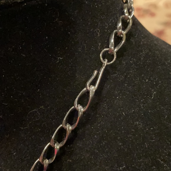 Cute Chunky Necklace - Picture 4 of 4